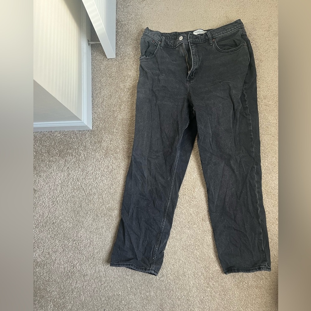 Light black Abercrombie 90s straight ultra high rise 32 S